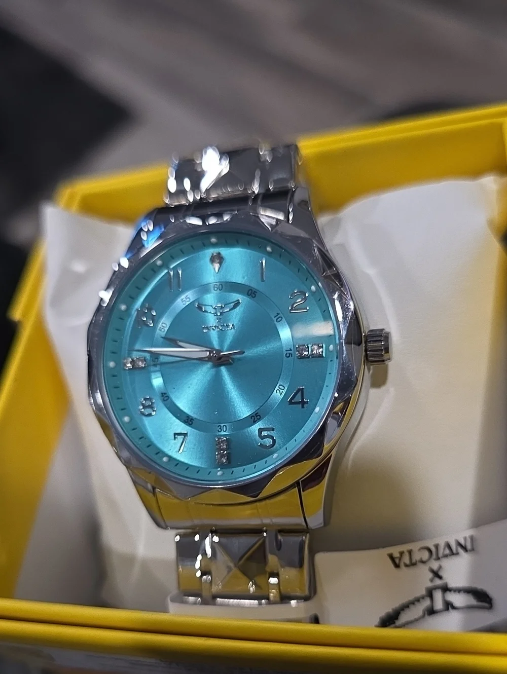 307.  Specialty I by Invicta MenModel 70050 - 41mm Men's Watch Quartz